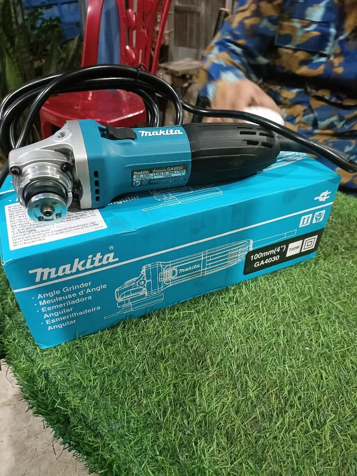 Máy mài Makita GA-4030 720w(CT sườn)-duoc-ban-tai-0332222268