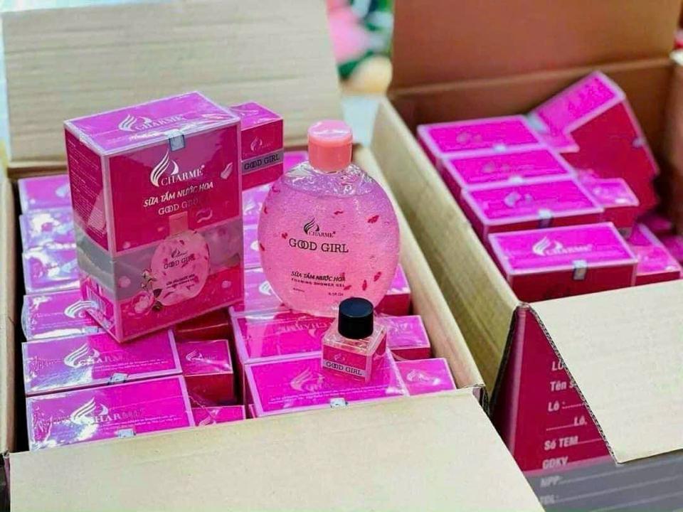 Sữa tắm hương nước hoa Good Girl Charme-duoc-ban-tai-| Gifts ☈¡☈ô |