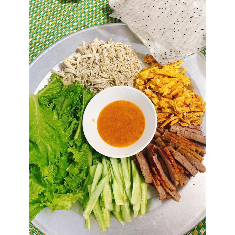 Chả nướng than hoa Hà Nội-duoc-ban-tai-Hải Sản Phương Châu