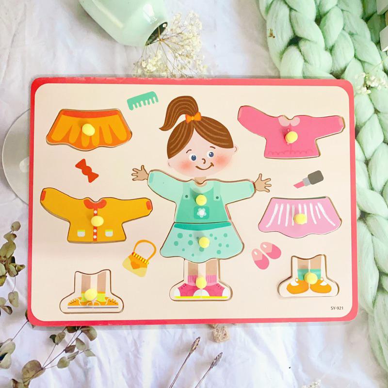 Bảng xếp hình thiết kế trang phục montessori-duoc-ban-tai-Autismshop.vn-Đồ chơi sách học liệu giáo dục đặc biệt