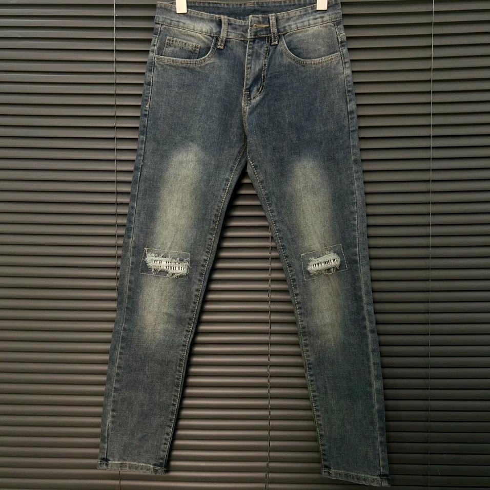 Mã Quần Jean Nam Màu Xanh Rách Gối Bạ 2M MSP 04. Menswear Cotton Có Túi Pants-duoc-ban-tai-BB-STore 2023