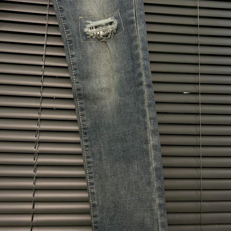 Mã Quần Jean Nam Màu Xanh Rách Gối Bạ 2M MSP 04. Menswear Cotton Có Túi Pants-duoc-ban-tai-BB-STore 2023