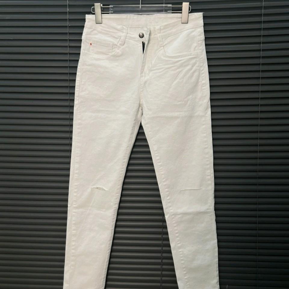 Set bộ Quần Jean Trắng Rách Gối Và Áo Thun Trụ Đen Bo Cổ Dệt Hoạ Tiết B Nam Menswear Cotton-duoc-ban-tai-BB-STore 2023