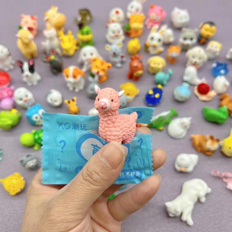 Charm thú ngẫu nhiên blindbox set 10/30/50 gói kẹo gắn vòng tay nơ móng trang trí giá rẻ QC Store-duoc-ban-tai-QC Store