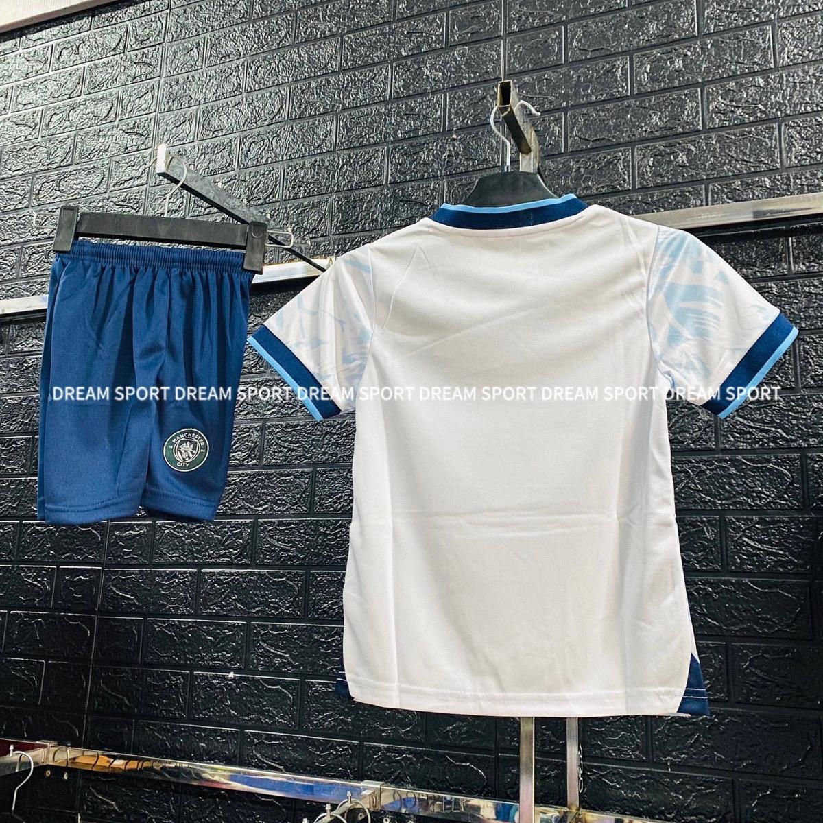 Bộ MC trắng xanh trẻ em-duoc-ban-tai-DREAM SPORT