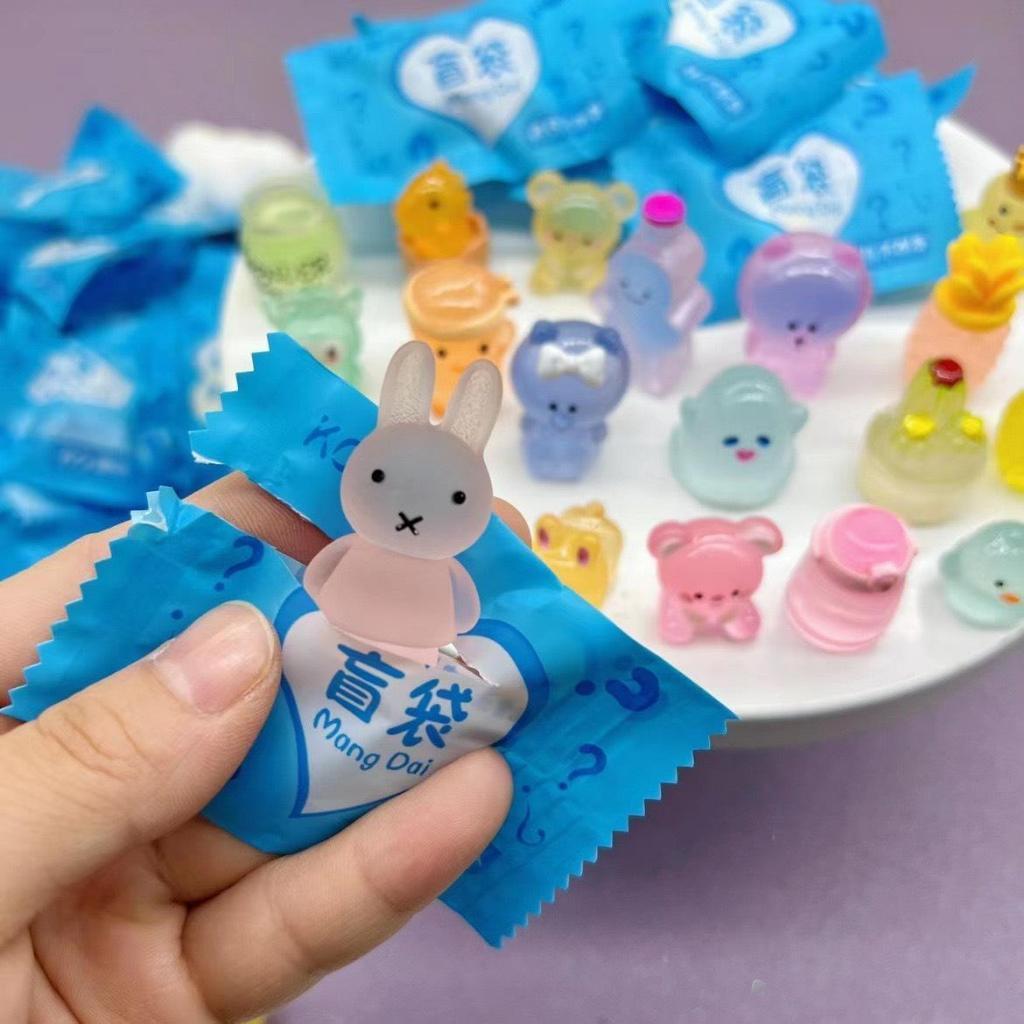 Charm thú ngẫu nhiên blindbox set 10/30/50 gói kẹo gắn vòng tay nơ móng trang trí giá rẻ QC Store-duoc-ban-tai-QC Store